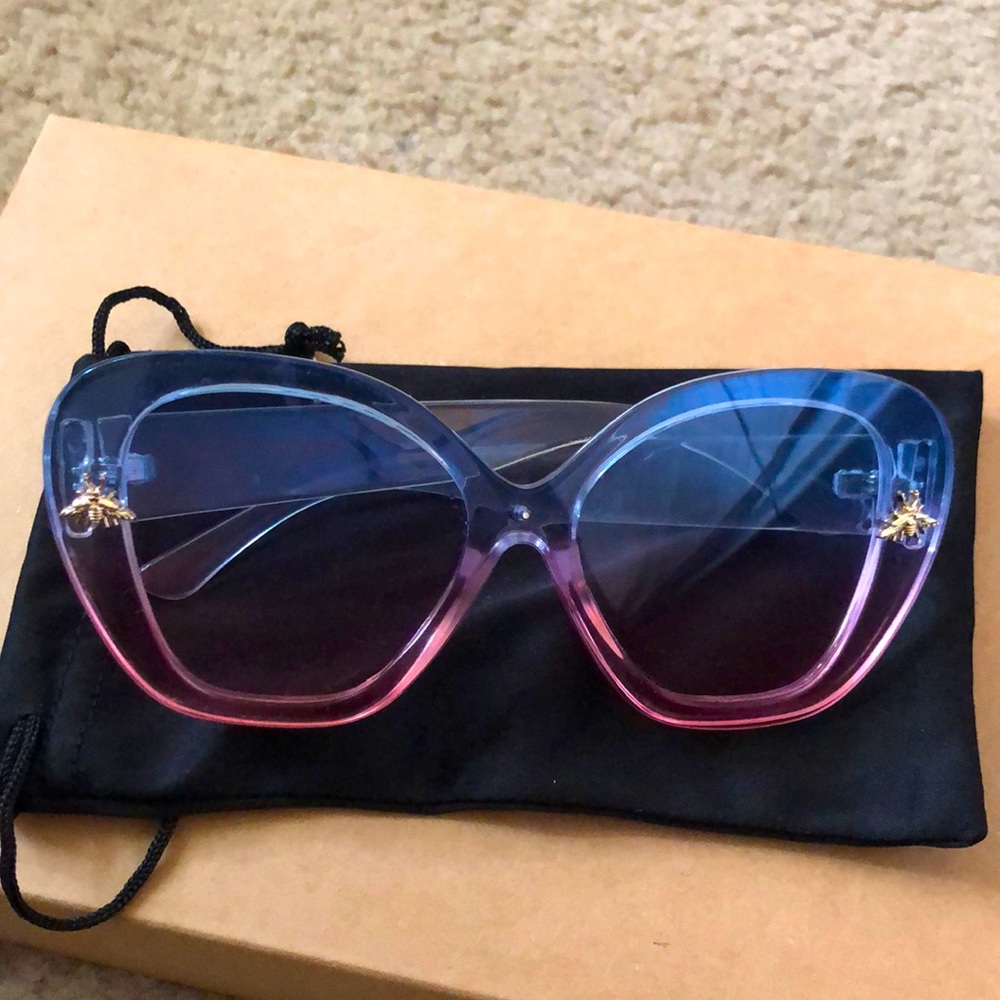 Oversized blue pink clear frame plastic sunglasses